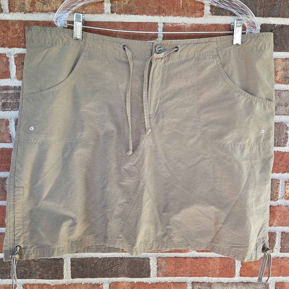 Columbia Olive Drawstring Skort Size XL